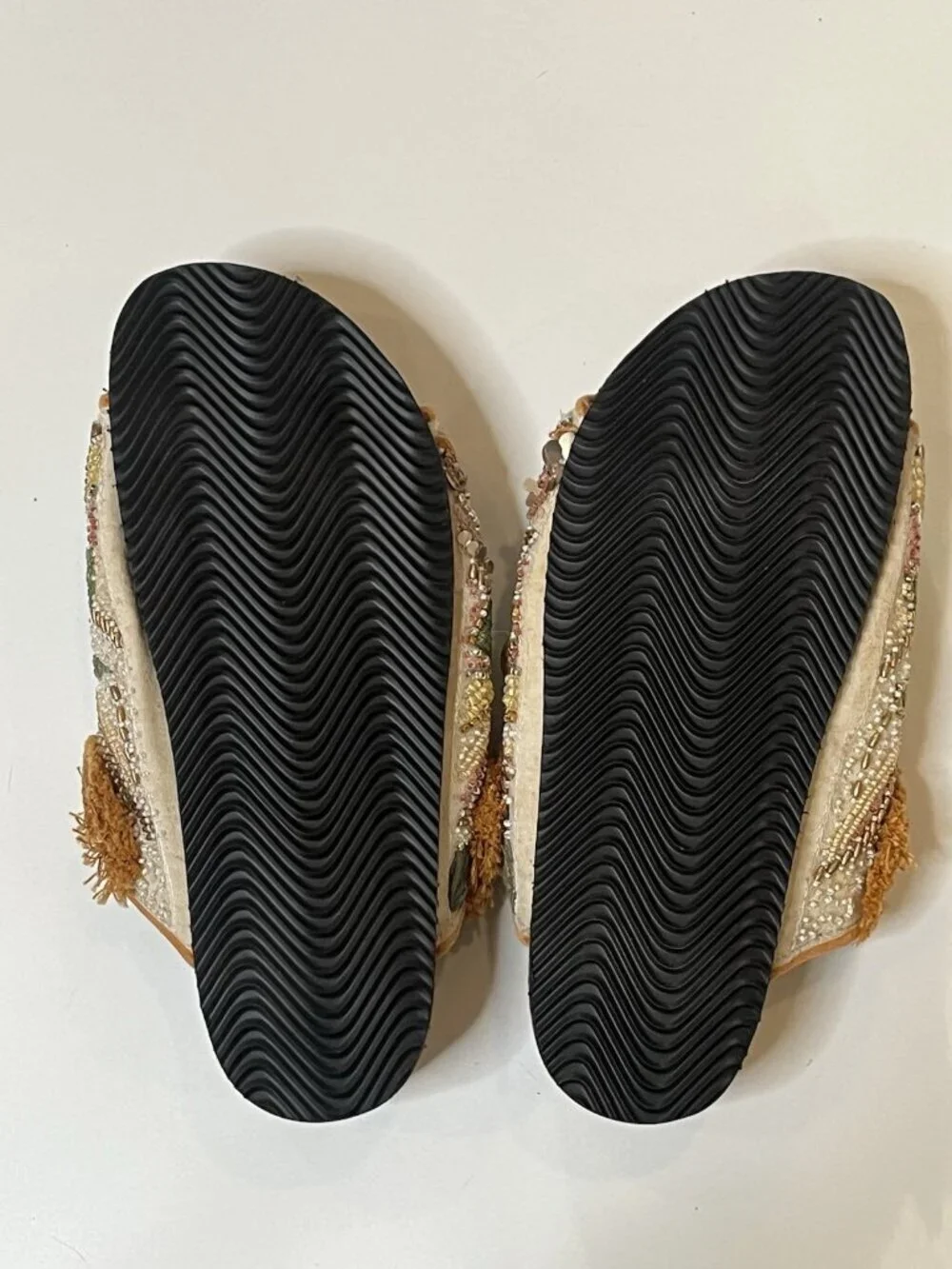 House of Harlow Beaded Slide Sandals Sz 6 Boho Embellished Festival Lux